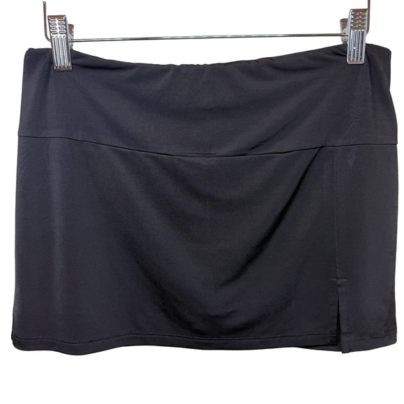 WHITE FOX Act Brand New Black Mini Skort Size Medium - Picture 3 of 8